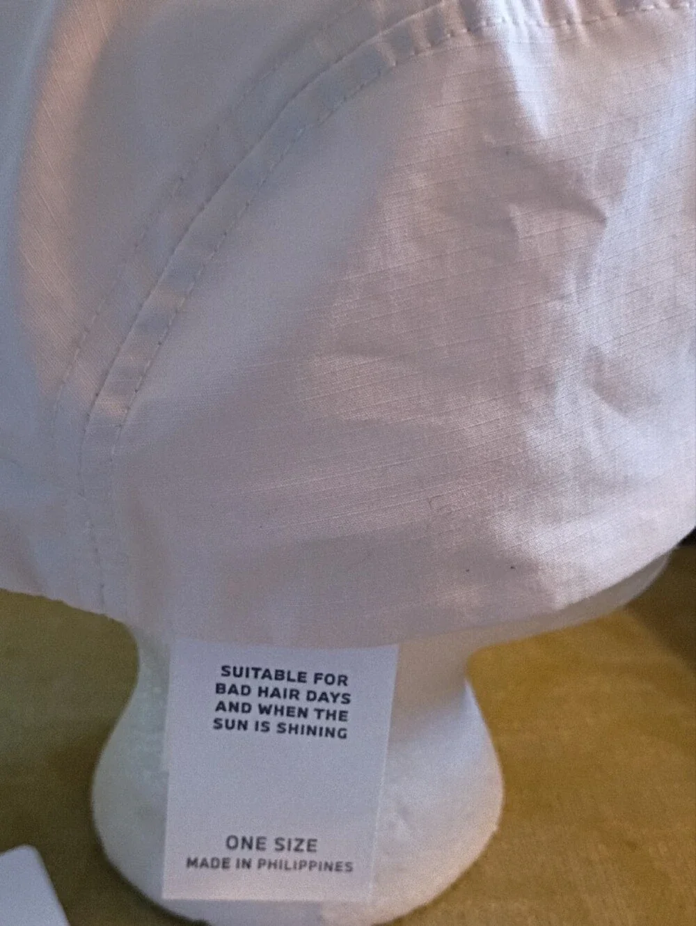 BMW Five-Panel ARC Cap with Subtle Logo Cream Minimalist Freude NWT